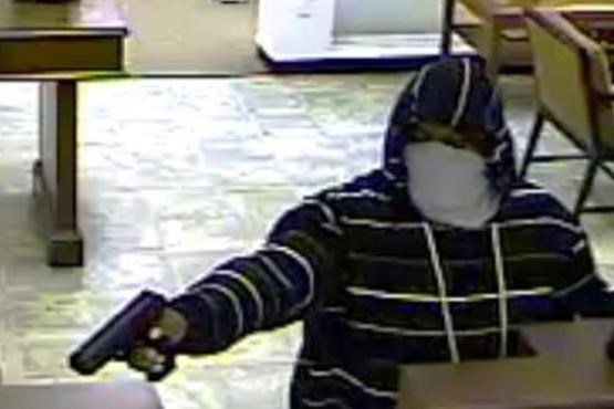 سرقت مسلحانه یکی از بانک های شهر رشت، ساعت 7.5 صبح
