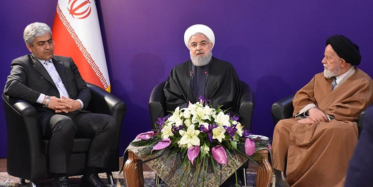 روحانی: تلاش‌ ما برای کاهش فشارها، تنها افزایش ۲۰ درصدی حقوق نیست/ آزادترین دانشگاه‌های دنیا را داریم
